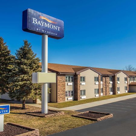 Baymont By Wyndham Joliet Hotel Exterior foto