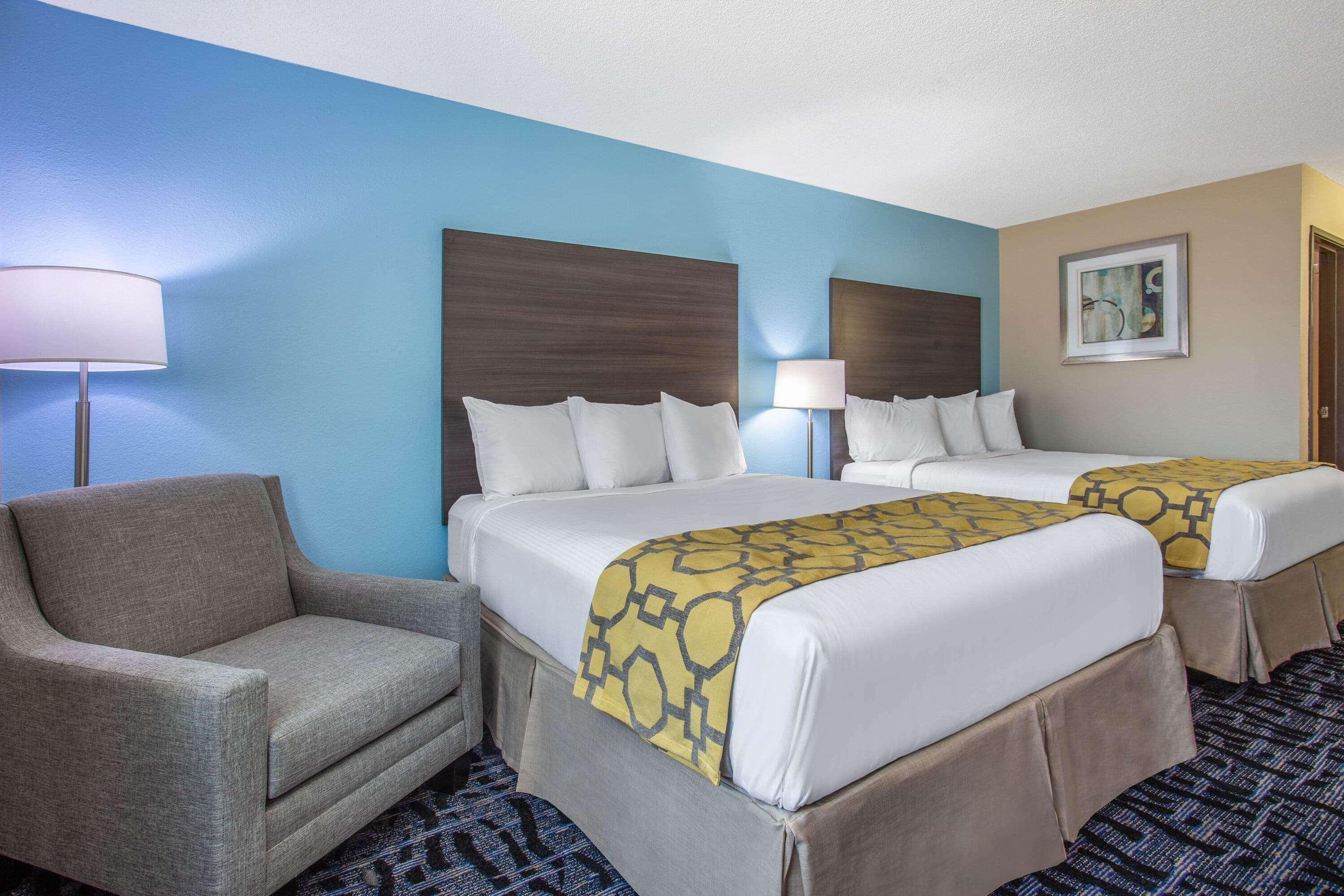 Baymont By Wyndham Joliet Hotel Exterior foto