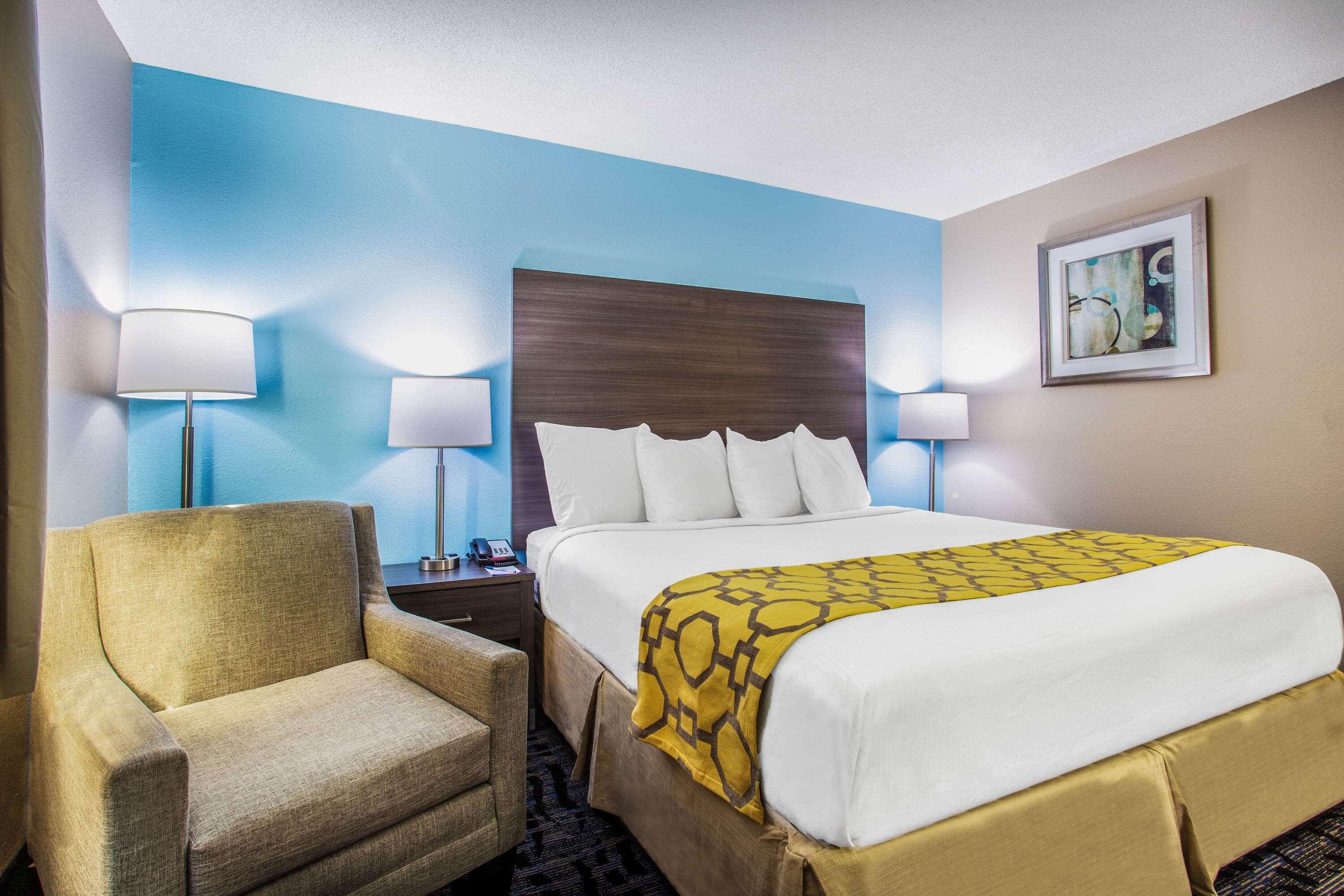 Baymont By Wyndham Joliet Hotel Exterior foto