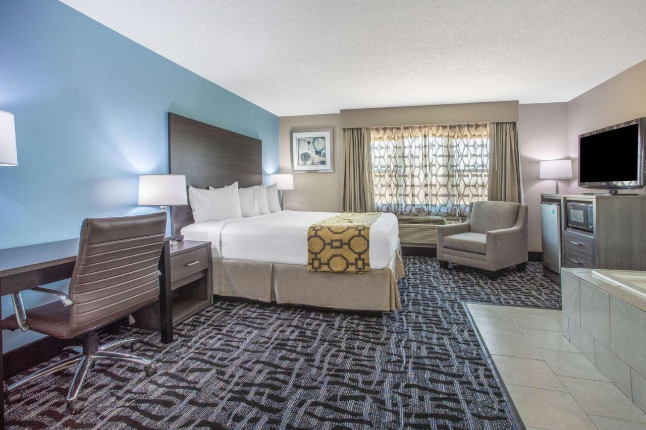 Baymont By Wyndham Joliet Hotel Exterior foto