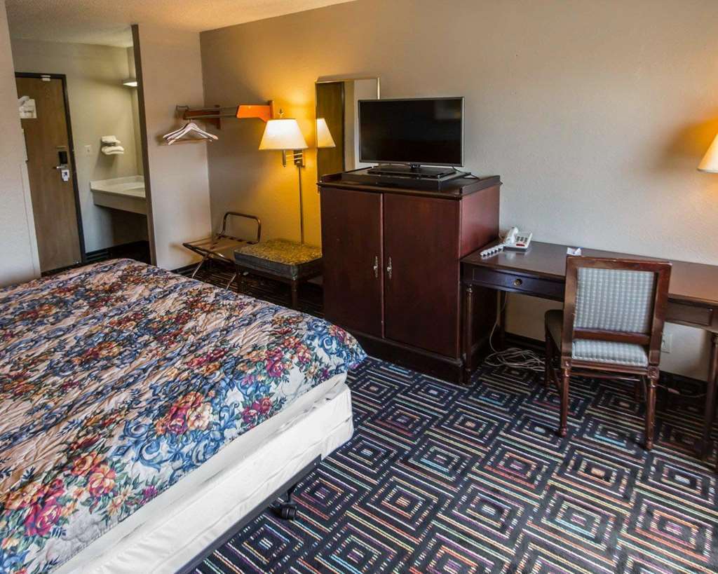 Baymont By Wyndham Joliet Hotel Cameră foto